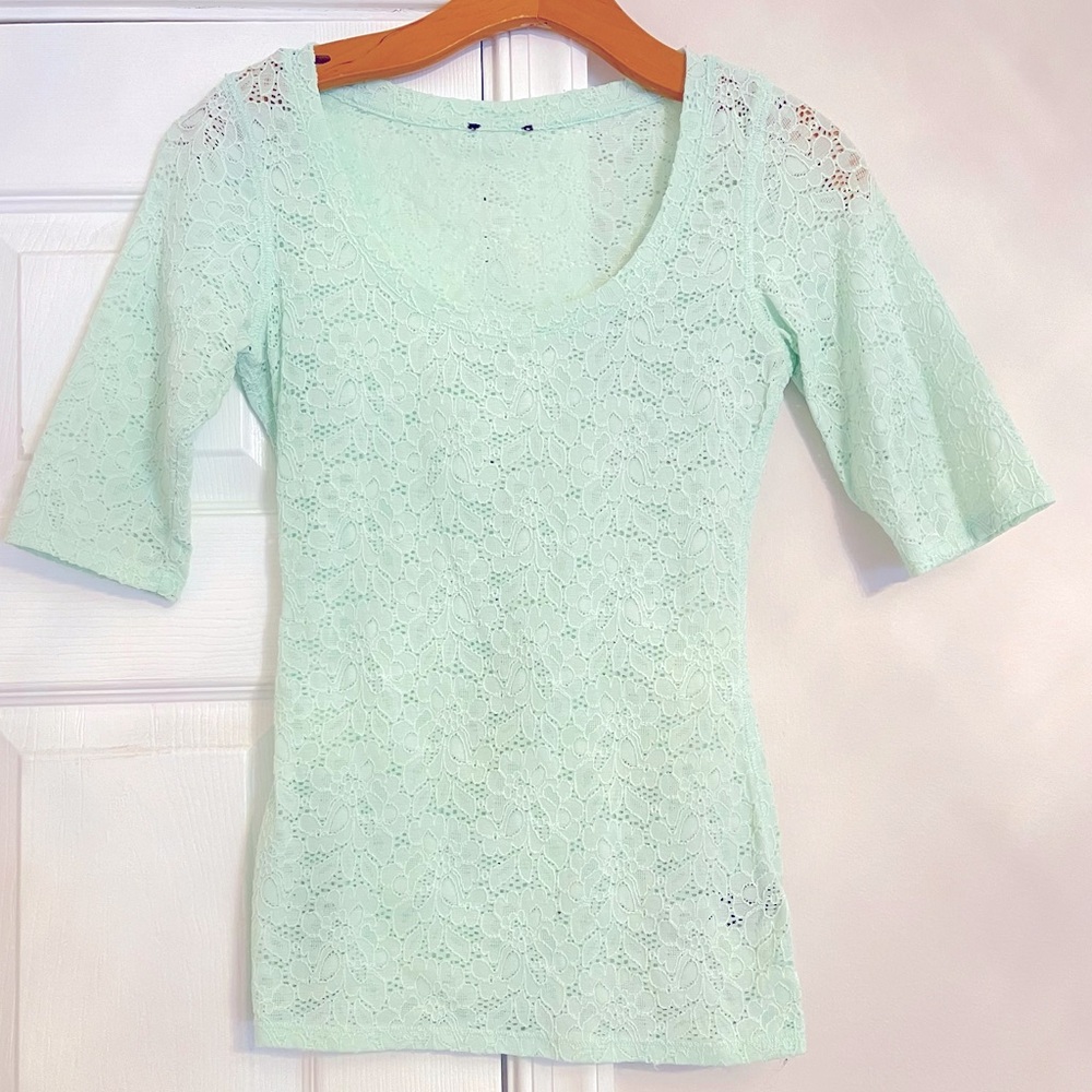 Express small stretchy lace tee s mint green top